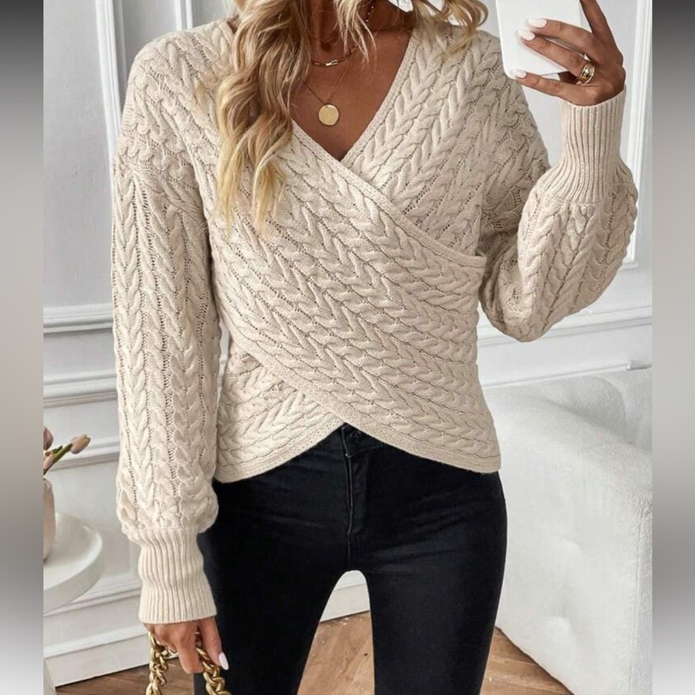 Bethany Crossover Cable Knit Sweater NEW 🏷️
